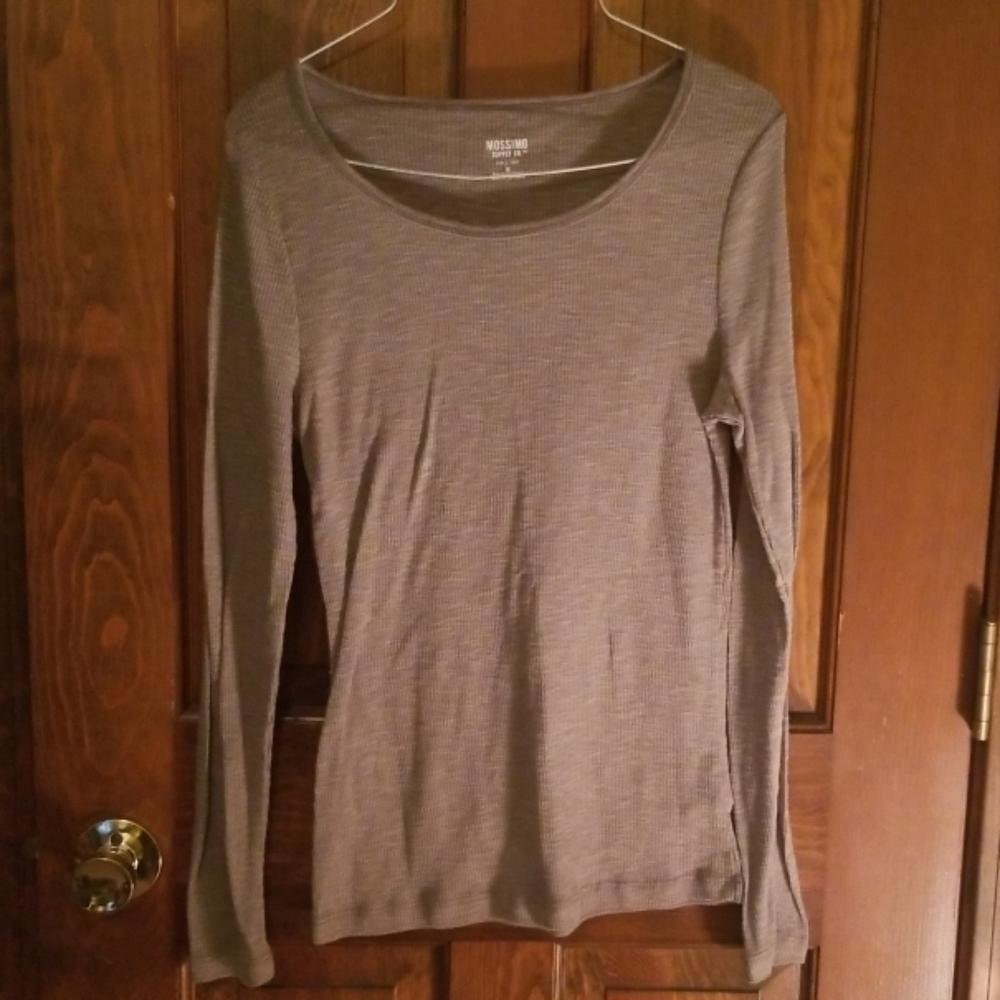 Long sleeve tee